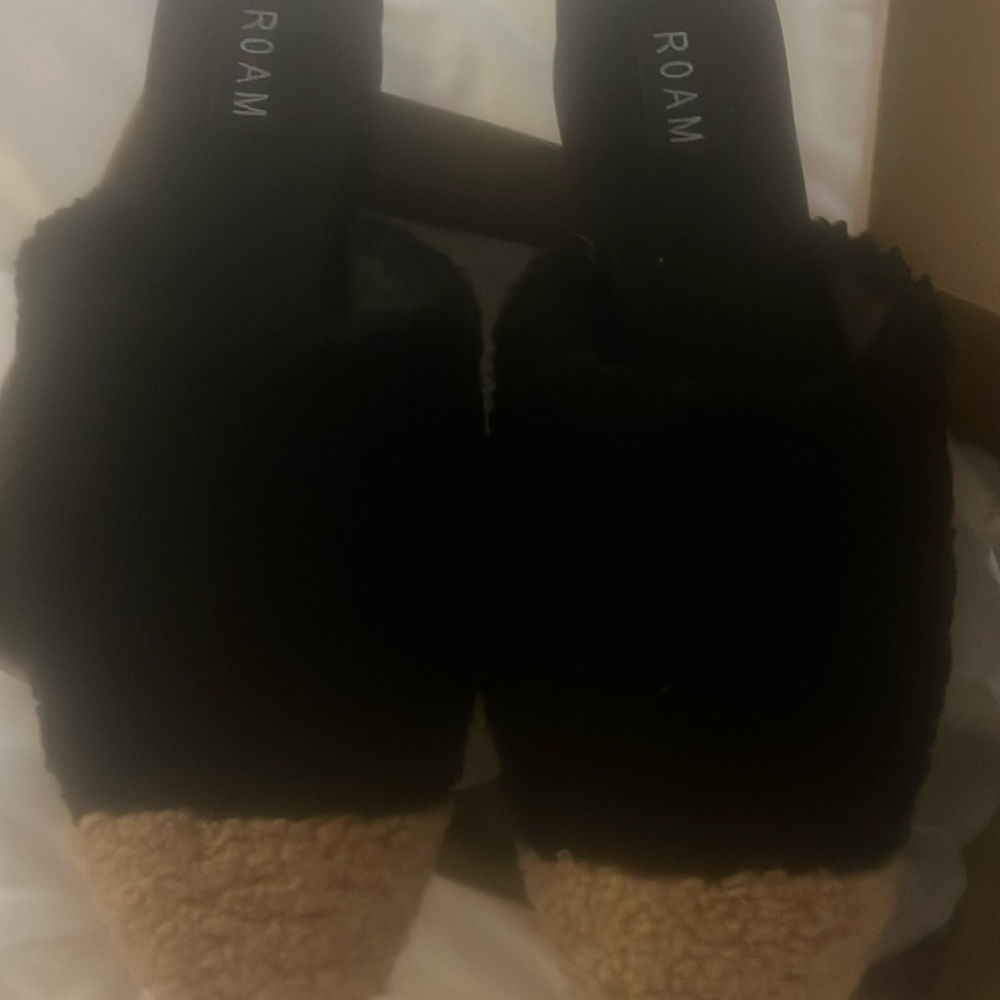 Fuzzy Mules BRAND NEW